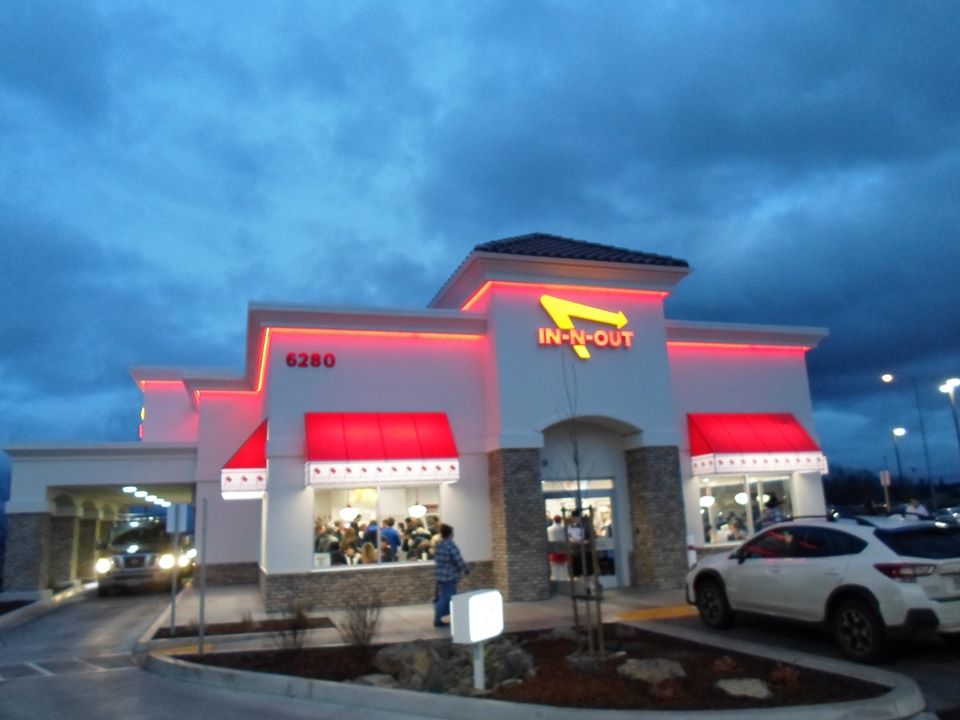 In N Out Burgers (Keizer, Or)